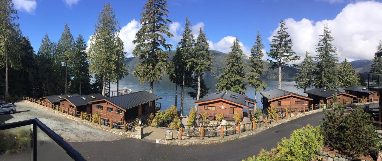Tilby'S Rainbow Cottage Port Renfrew Esterno foto